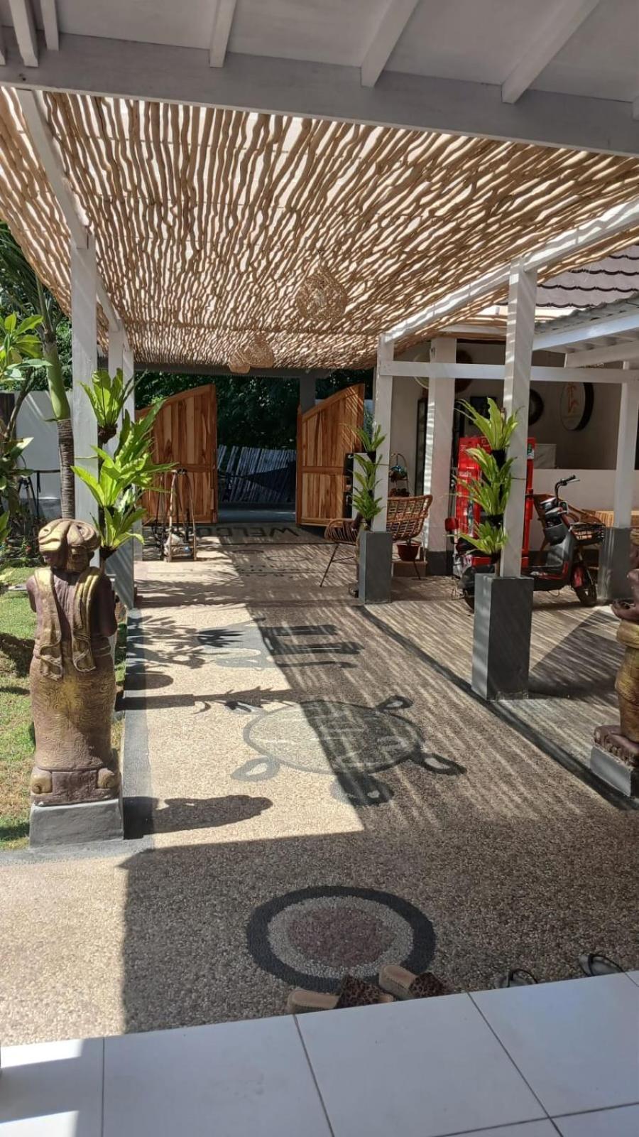 New Balengku Dua Hotel - Adults Only Гили-Эйр Экстерьер фото