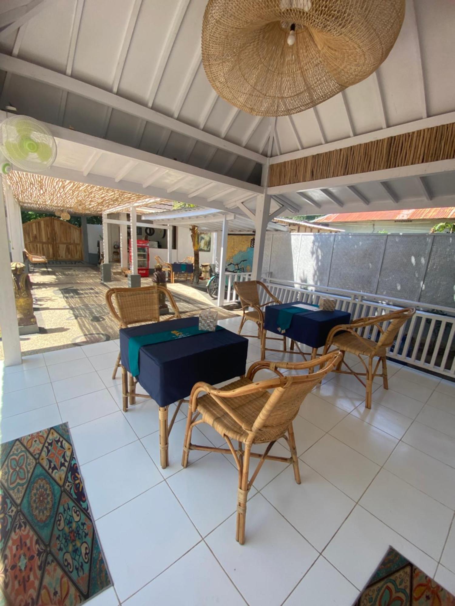 New Balengku Dua Hotel - Adults Only Гили-Эйр Экстерьер фото